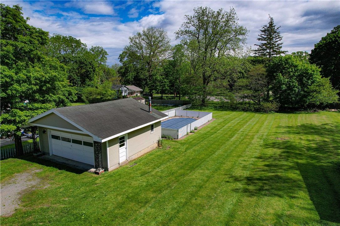 Backyard, Detached Garage, Exterior