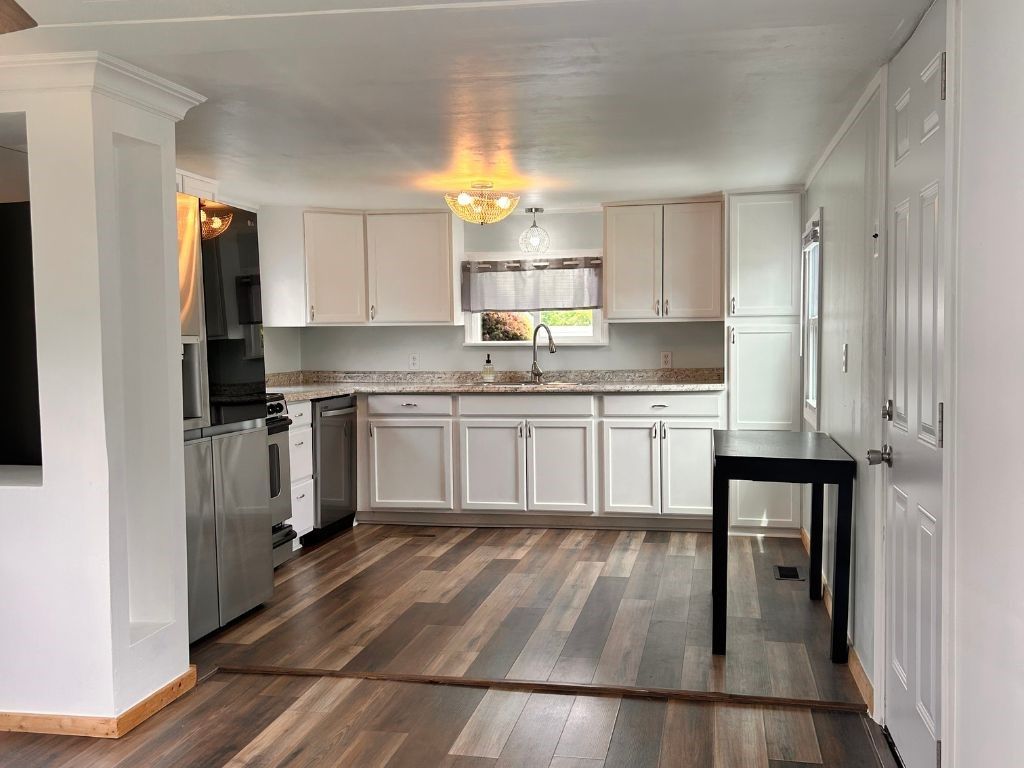Interior, Kitchen, Wood Texture Flooring