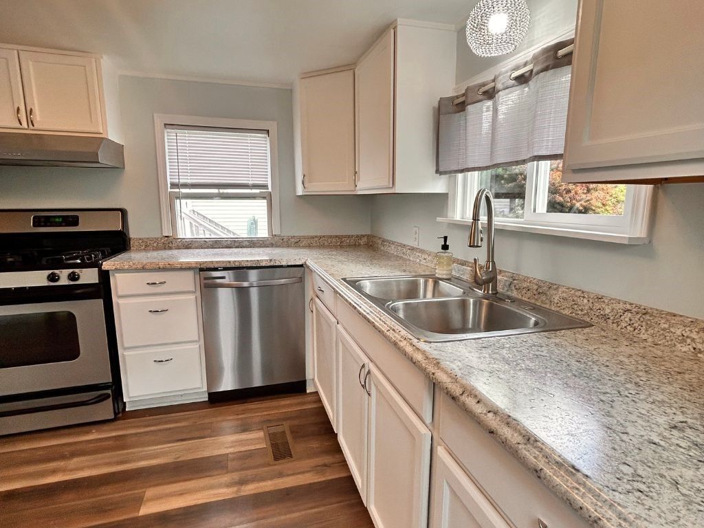 Interior, Kitchen, Stainless Steel Appliances, Wood Texture Flooring