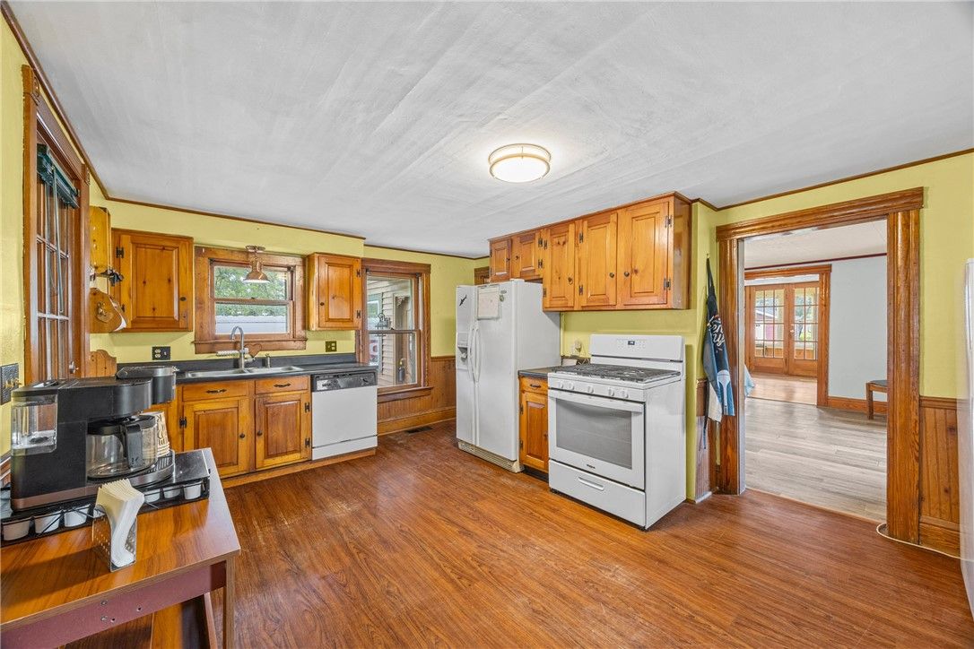Interior, Kitchen, Wood Texture Flooring