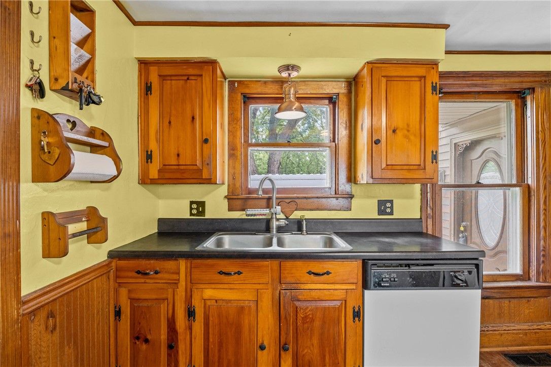 Interior, Kitchen, Pendant Lights