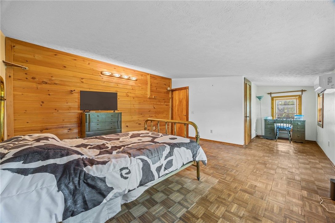 Bedroom, Interior, Wood Texture Flooring, Wooden Walls