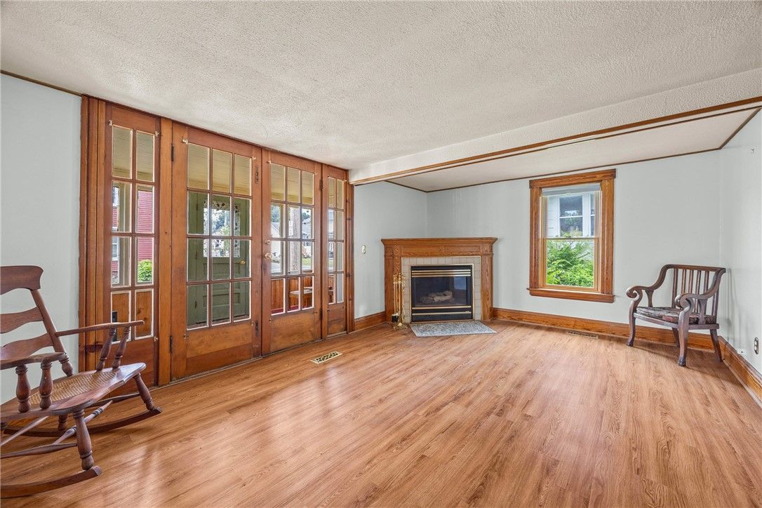 Empty room, Fireplace, Interior, Wood Texture Flooring