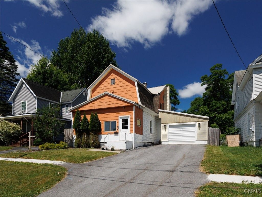 Detached Garage, Exterior, Facade, Cape Cod