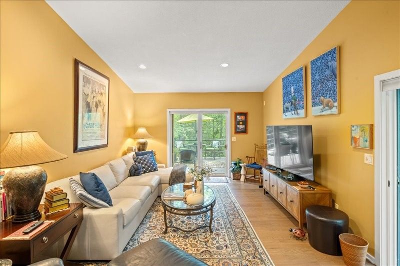Interior, Living room, Recessed Lighting, Wood Texture Flooring