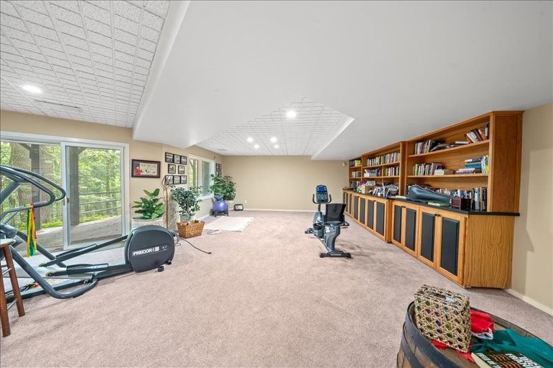Fitness Equipment, Interior, Recessed Lighting