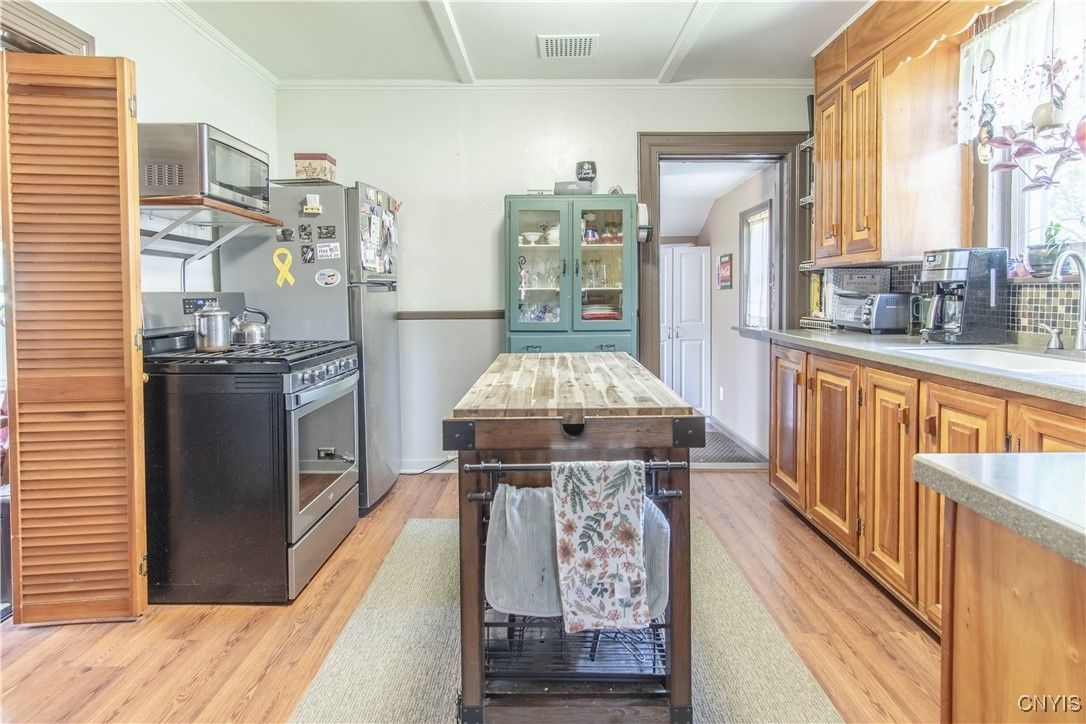Interior, Kitchen, Wood Texture Flooring