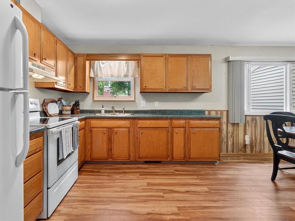 Interior, Kitchen, Wood Texture Flooring