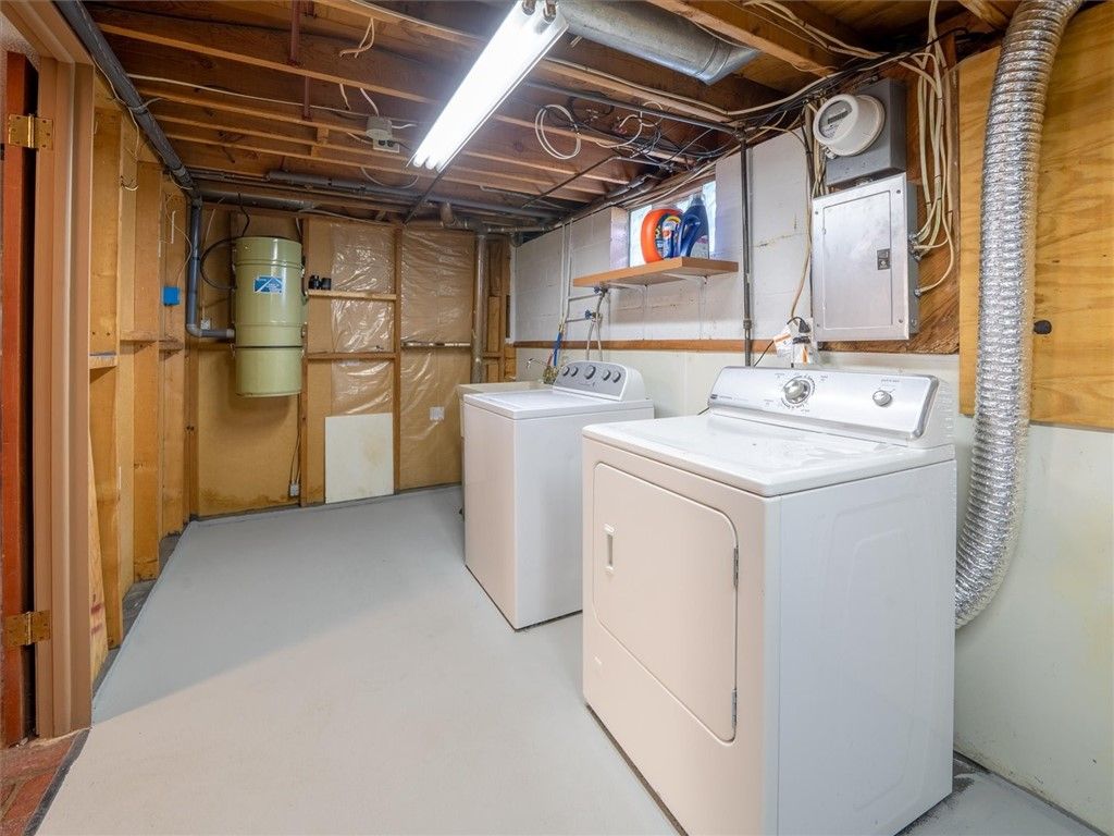 Interior, Washer