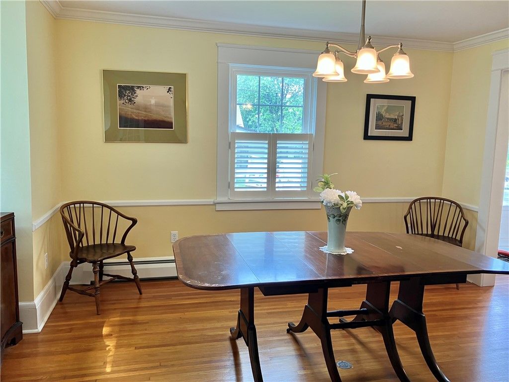 Chandelier, Dining room, Interior, Pendant Lights, Wood Texture Flooring