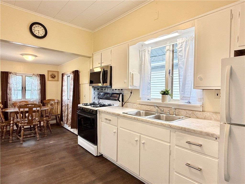Dining room, Interior, Kitchen, Wood Texture Flooring