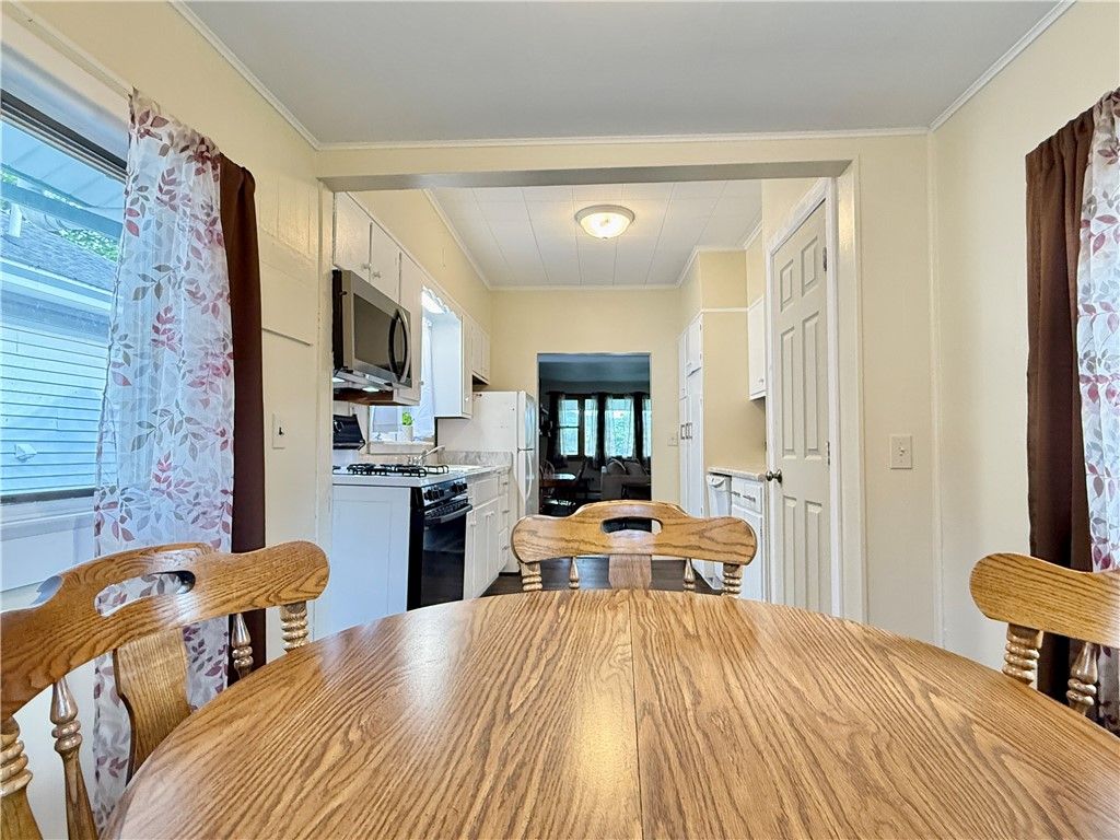 Dining room, Interior, Kitchen