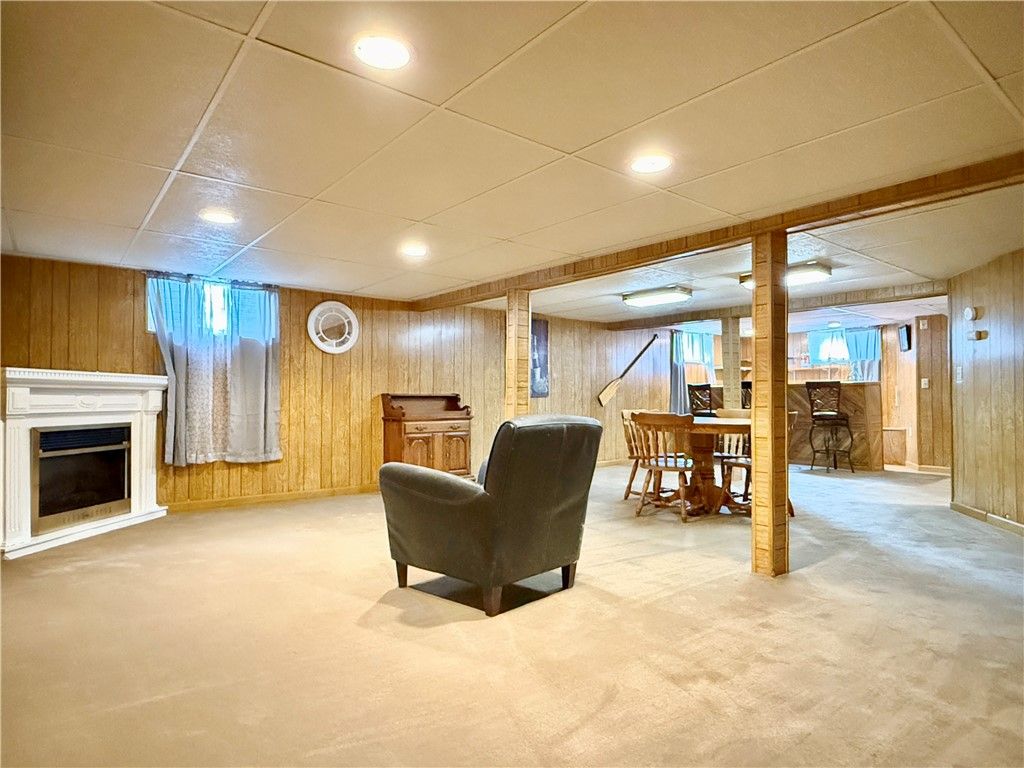 Dining room, Fireplace, Interior, Recessed Lighting, Wooden Walls