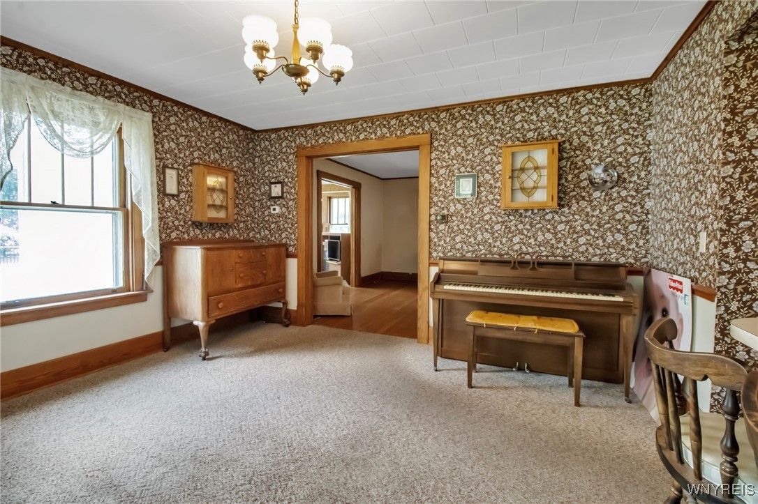 Chandelier, Interior, Piano, Wood Texture Flooring