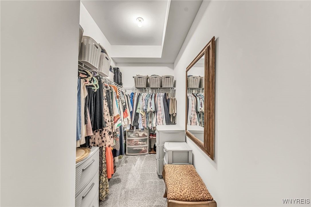 Interior, Walk-in Closets