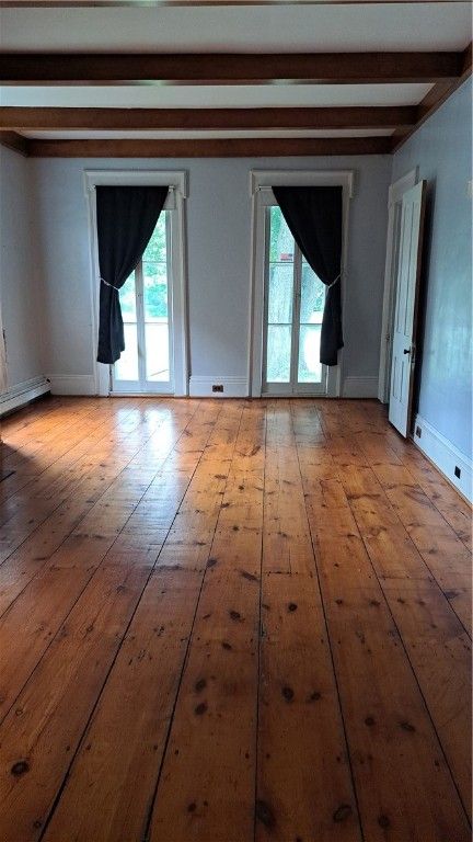 Empty room, Interior, Wooden Beams, Wood Texture Flooring