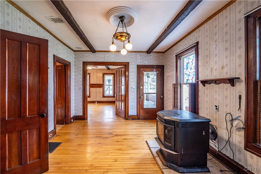 Interior, Pendant Lights, Wood Texture Flooring