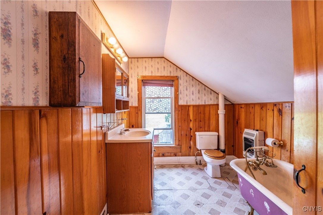 Bathroom, Free Standing Baths, Interior, Wooden Walls