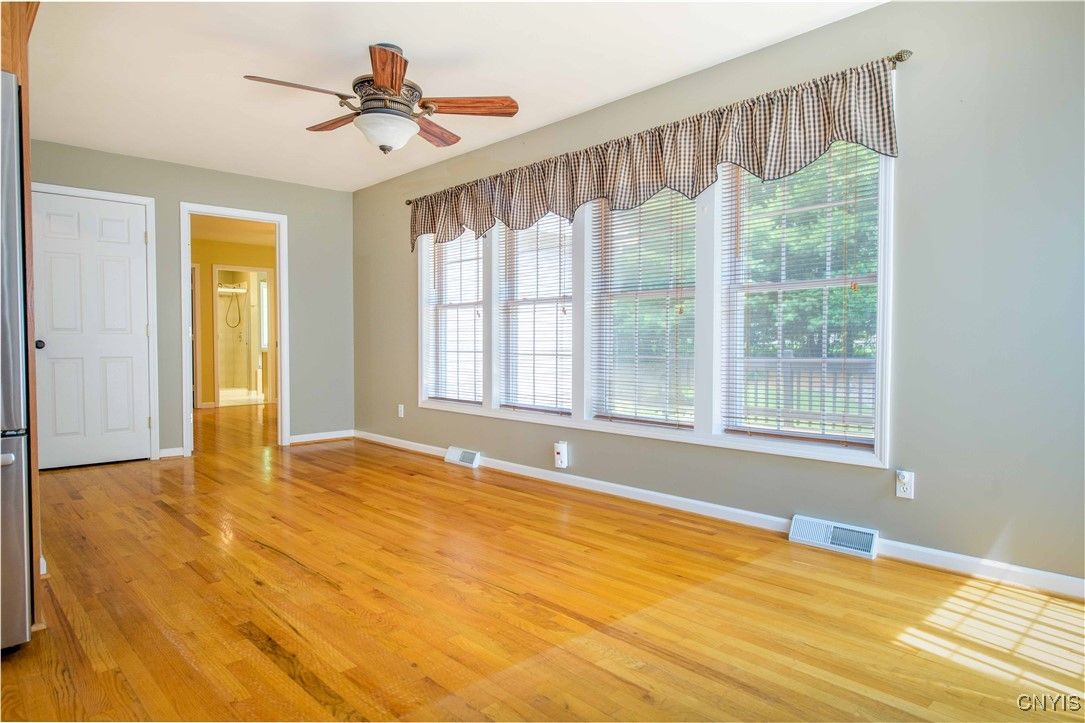 Empty room, Interior, Wood Texture Flooring