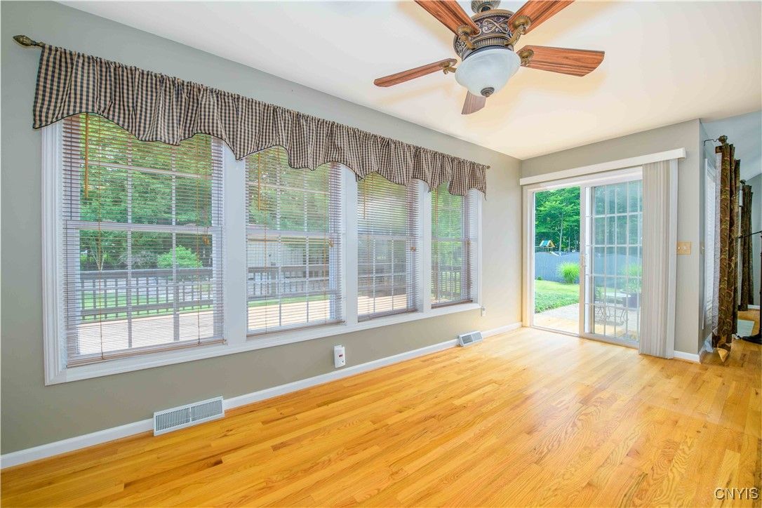 Empty room, Interior, Wood Texture Flooring