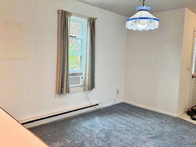 Empty room, Interior, Pendant Lights