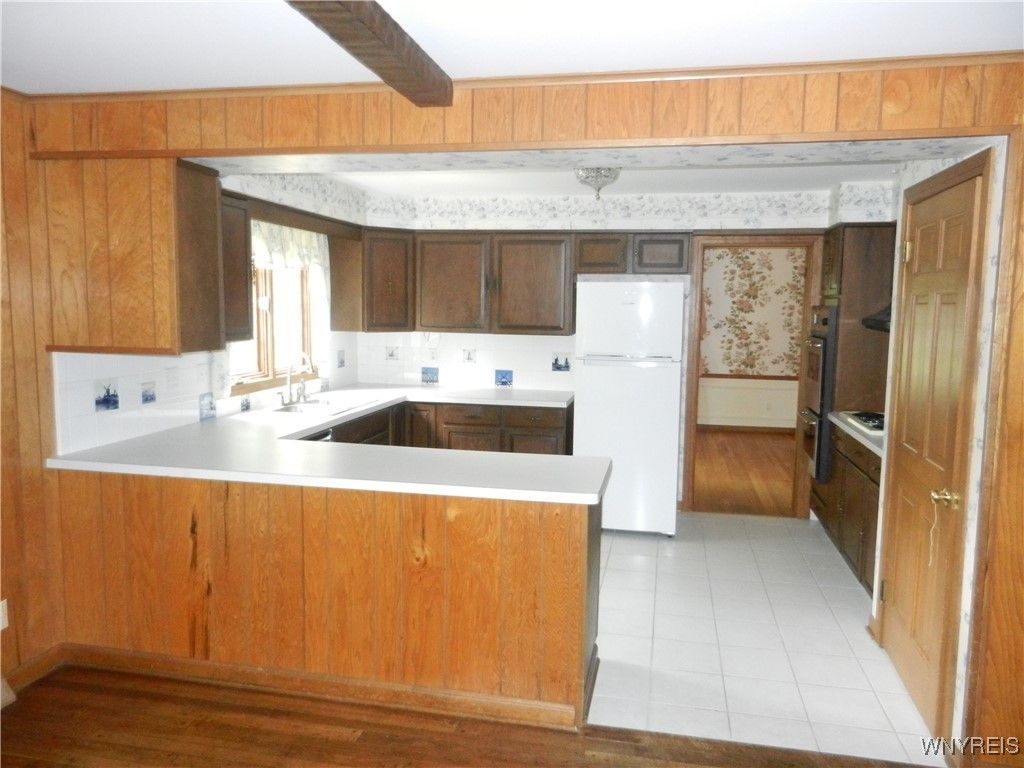 Interior, Kitchen, Wood Texture Flooring