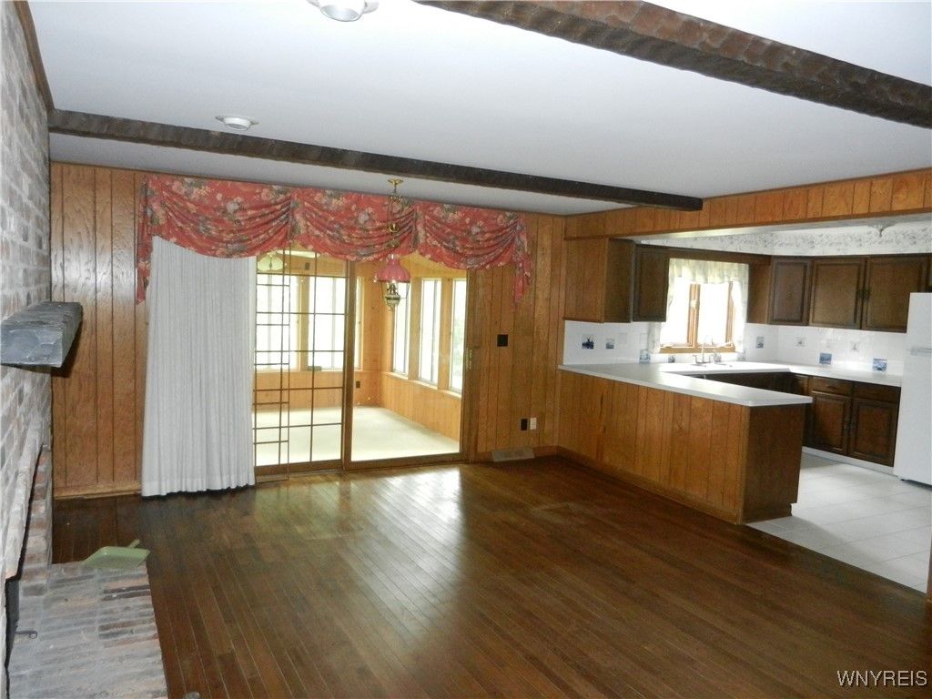 Empty room, Interior, Kitchen, Wood Texture Flooring