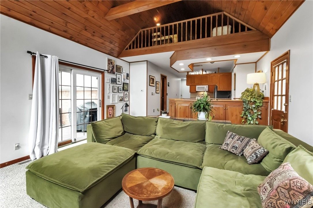 Interior, Kitchen, Living room, Recessed Lighting, Wooden Beams, Wooden Ceilings