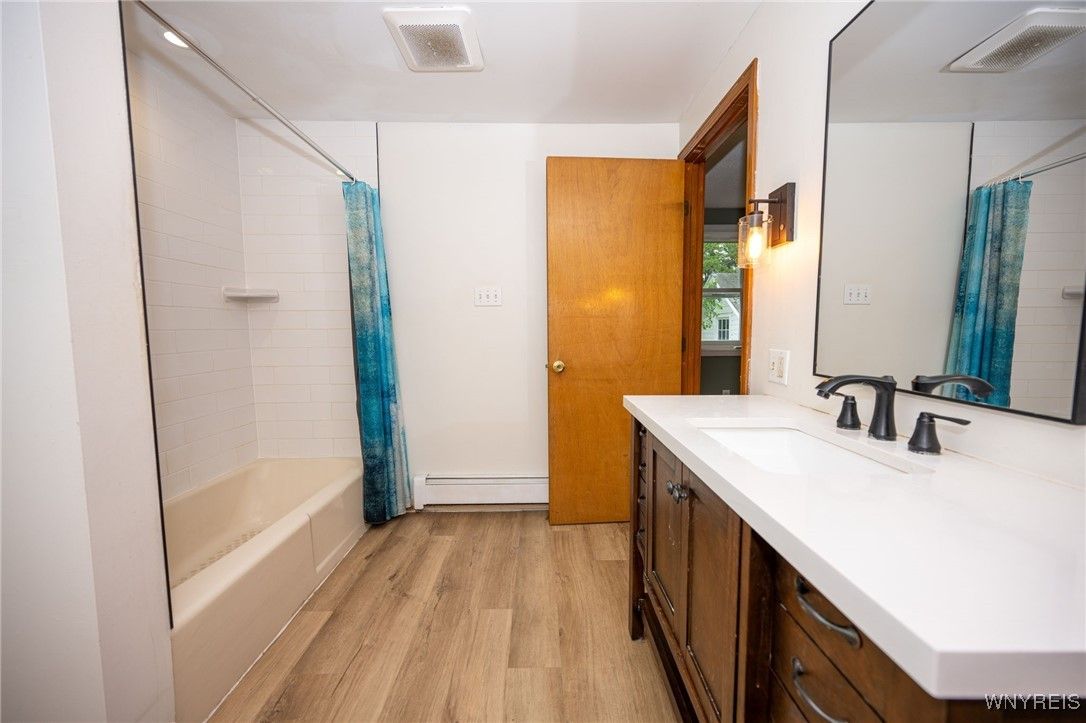 Bathroom, Interior, Recessed Lighting, Wood Texture Flooring