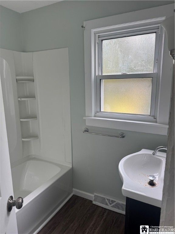 Bathroom, Interior, Wood Texture Flooring