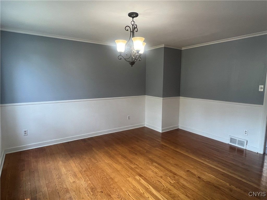 Chandelier, Empty room, Interior, Pendant Lights, Wood Texture Flooring
