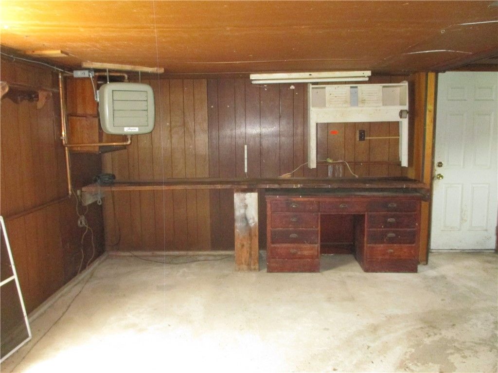 Interior, Wooden Walls