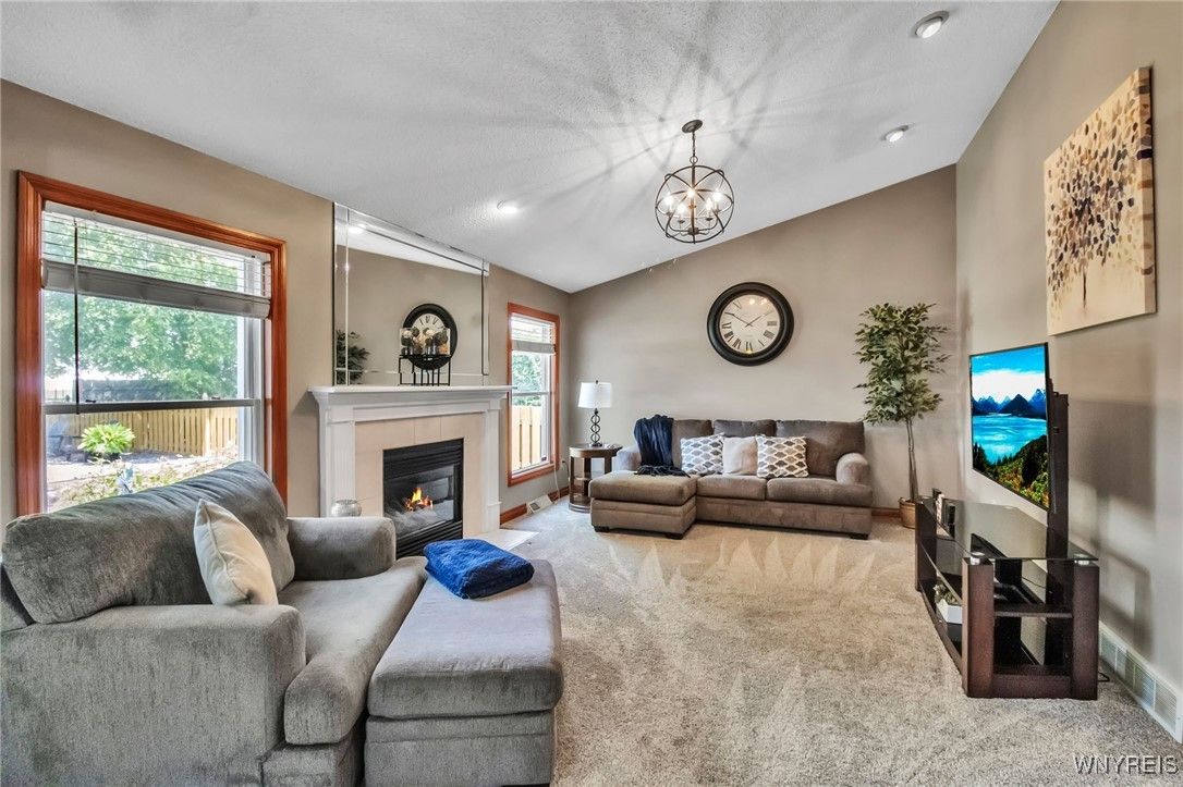 Fireplace, Interior, Living room, Recessed Lighting