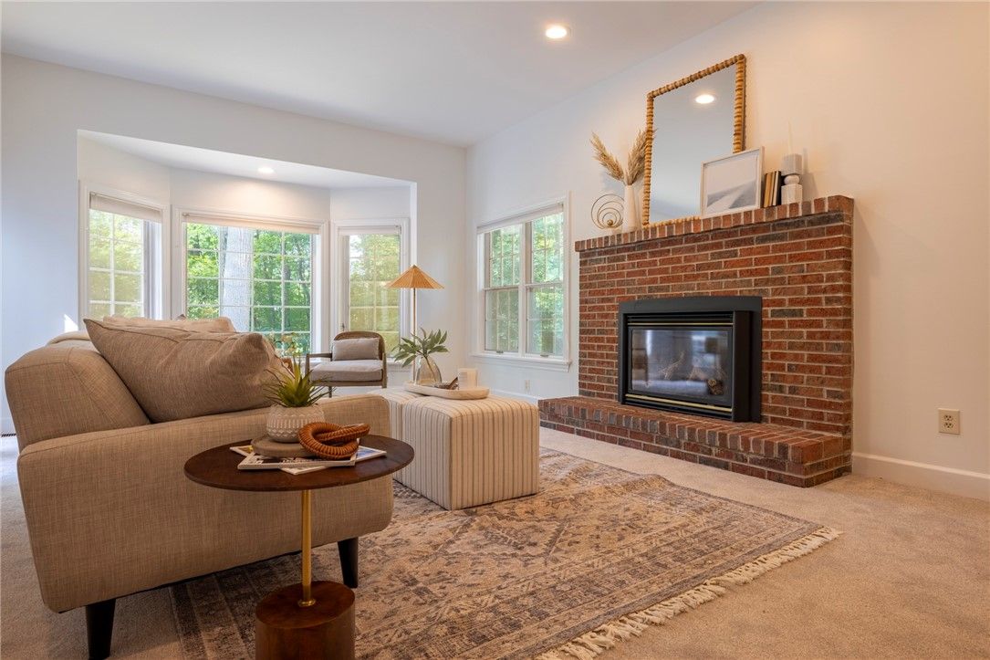 Fireplace, Interior, Living room, Recessed Lighting