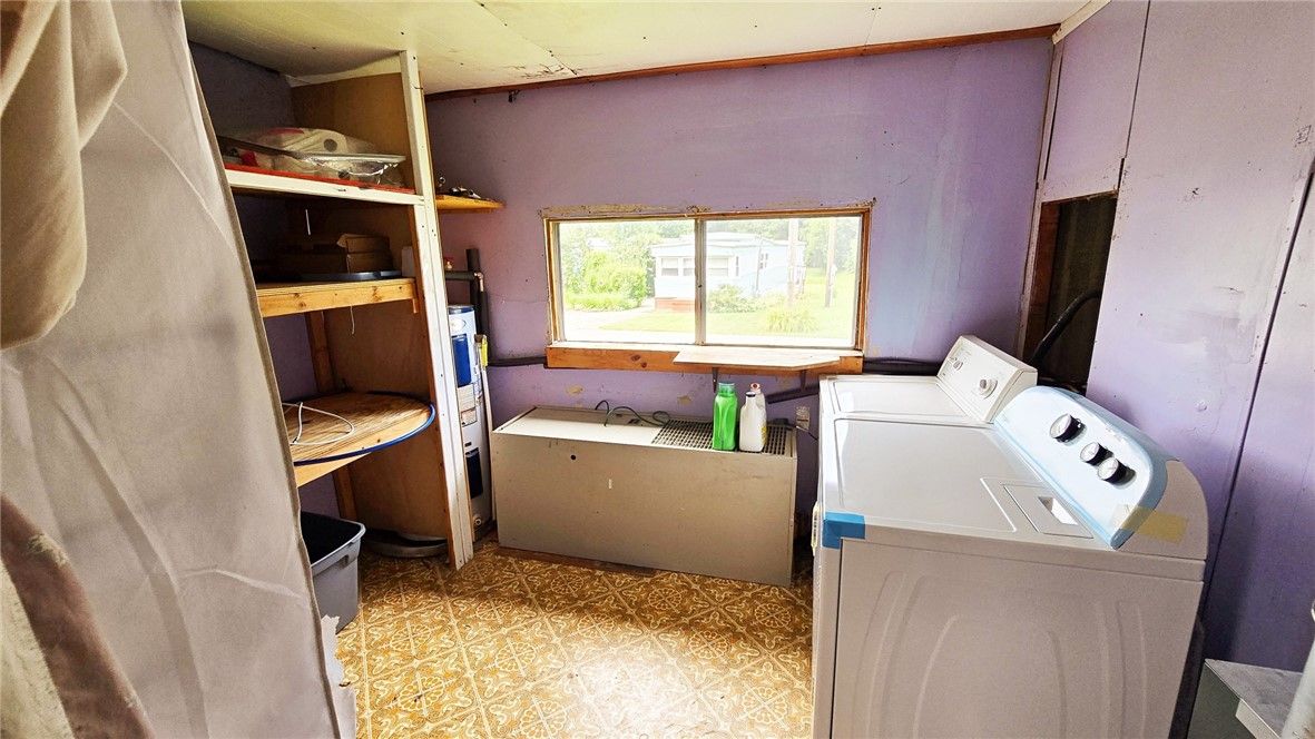 Interior, Washer