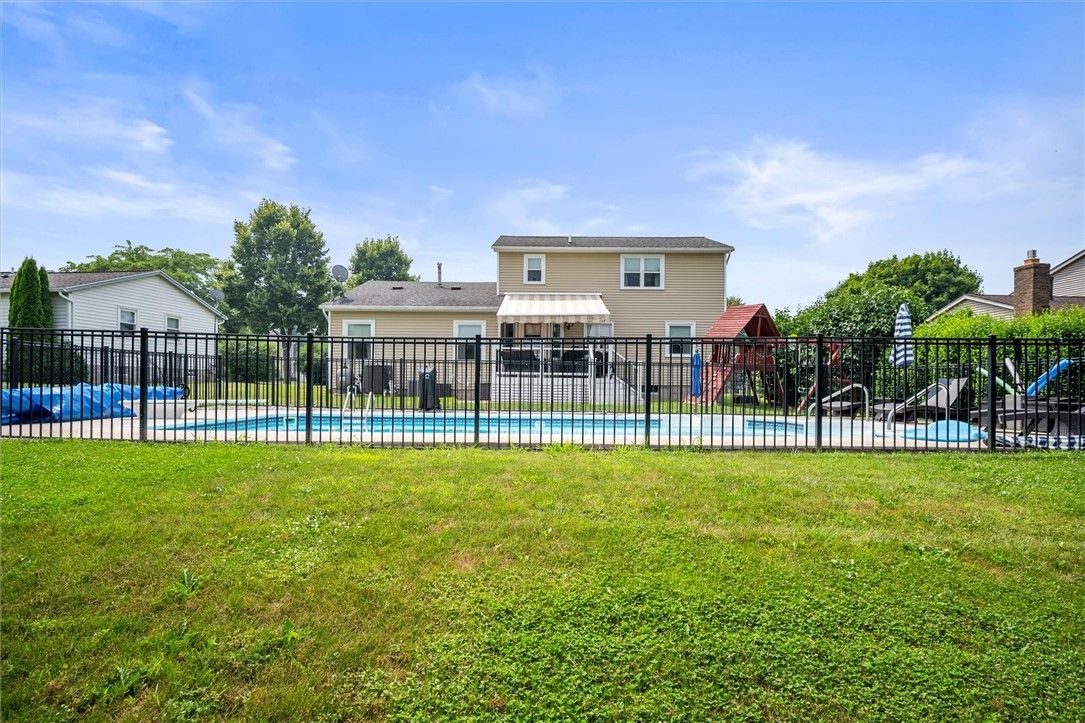Backyard, Exterior, Pool