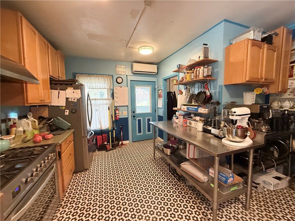Interior, Kitchen