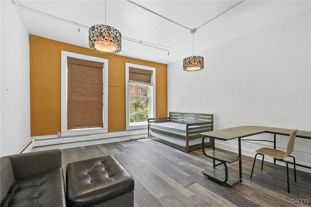 Interior, Pendant Lights, Wood Texture Flooring