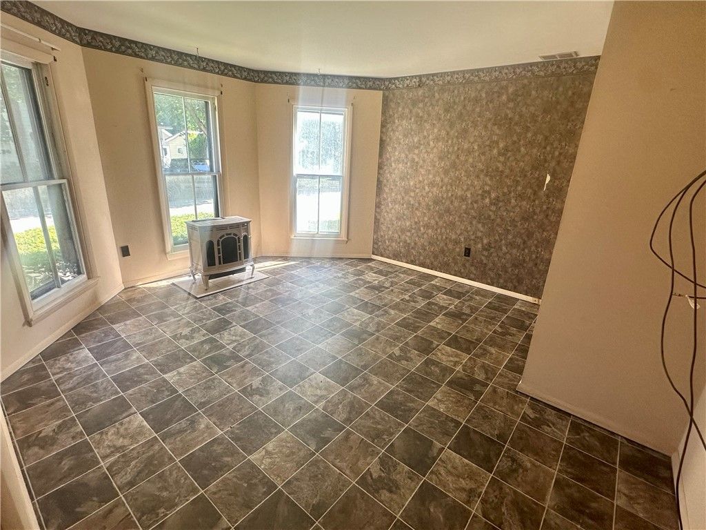 Empty room, Fireplace, Interior