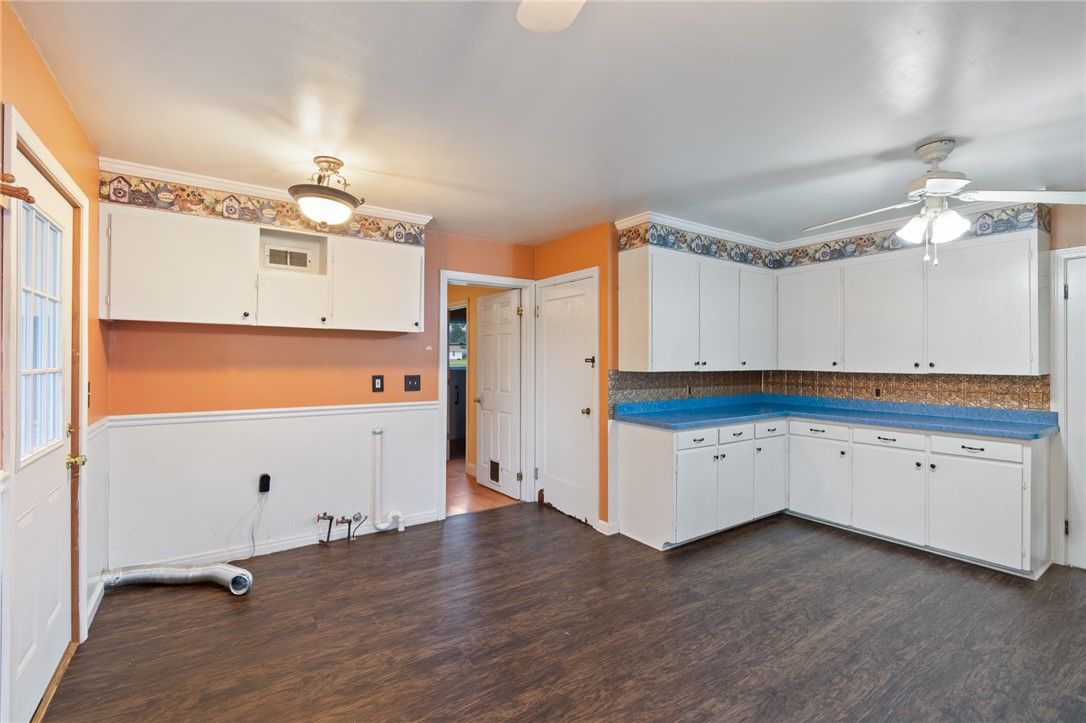 Interior, Kitchen, Wood Texture Flooring