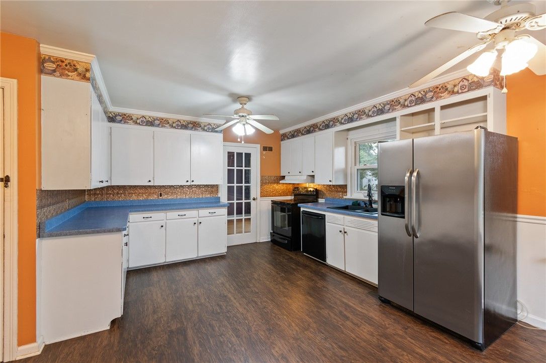 Interior, Kitchen, Wood Texture Flooring
