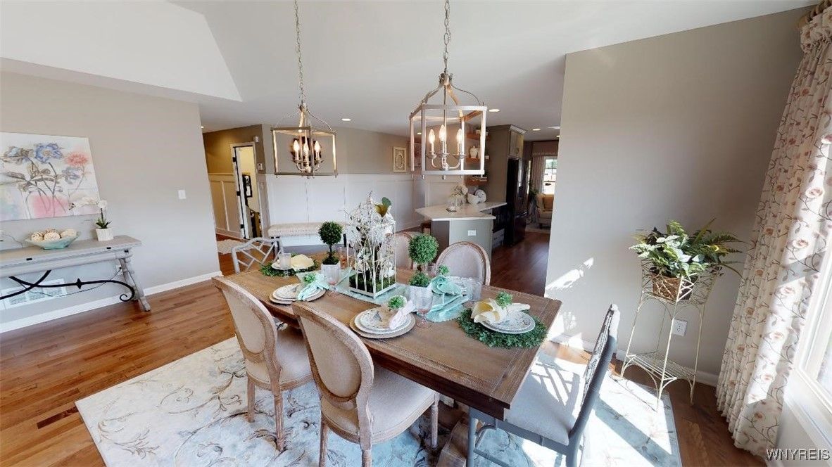 Dining room, Interior, Kitchen, Pendant Lights, Recessed Lighting, Wood Texture Flooring
