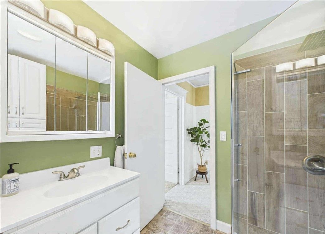 Bathroom, Glass Shower, Interior
