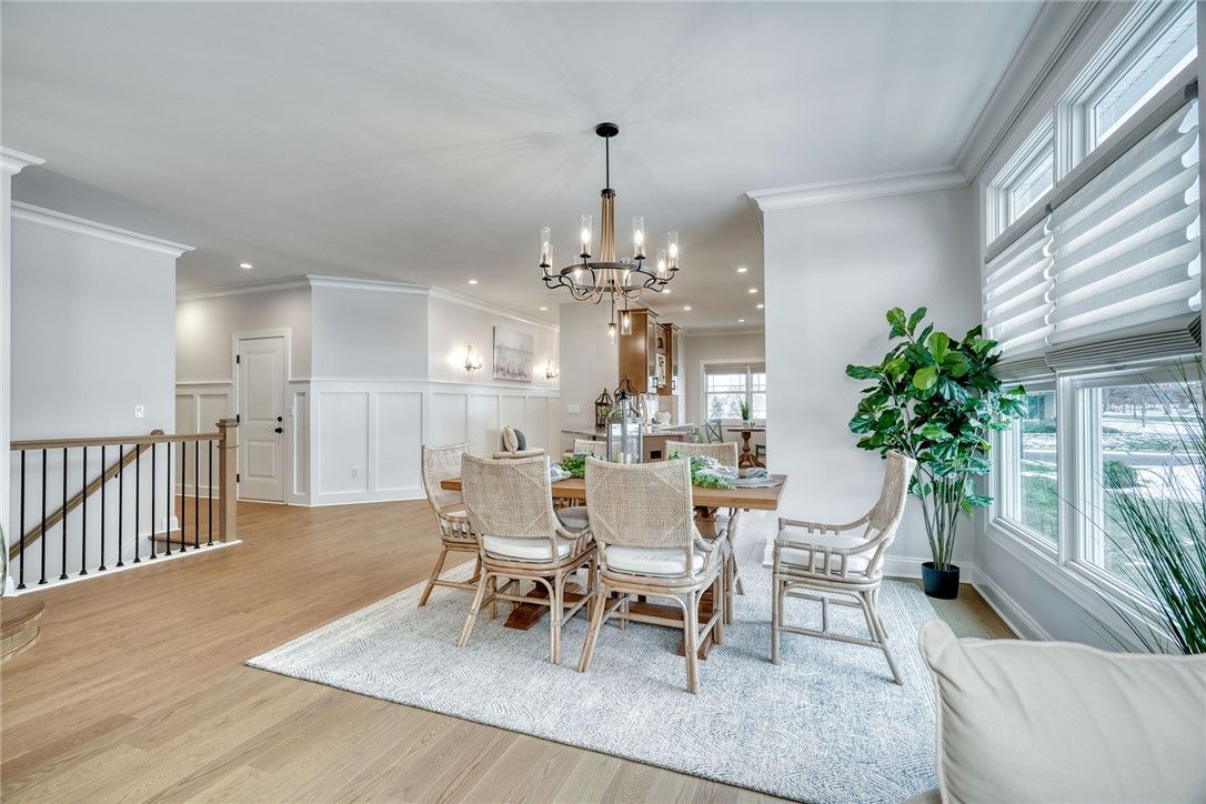 Chandelier, Dining room, Interior, Pendant Lights, Recessed Lighting, Wood Texture Flooring