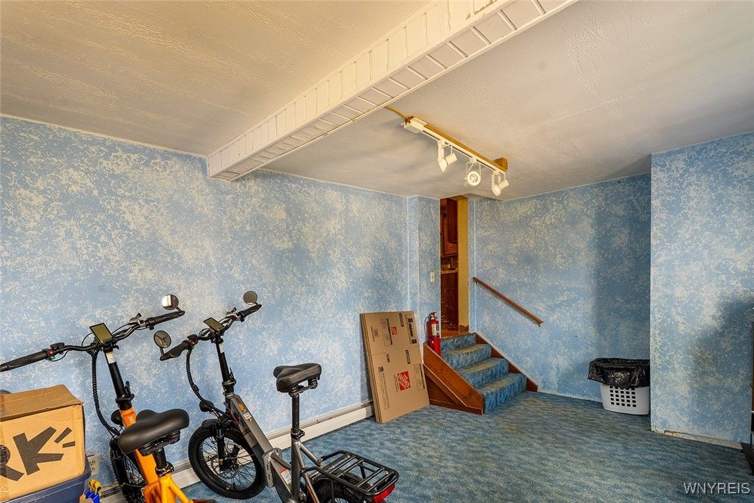 Fitness Equipment, Interior