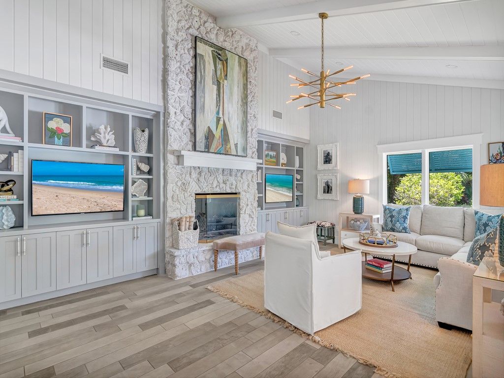 Fireplace, Interior, Living room, Pendant Lights, Wood Texture Flooring