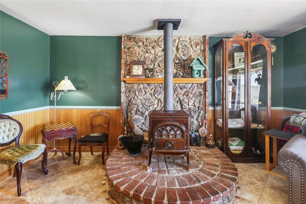 Fireplace, Interior