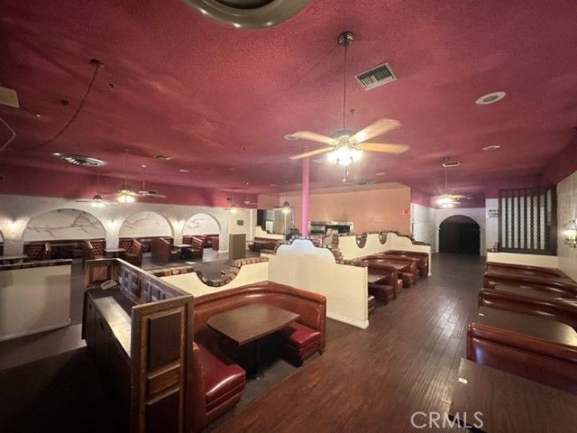 Dining room, Interior, Pendant Lights, Recessed Lighting, Wood Texture Flooring
