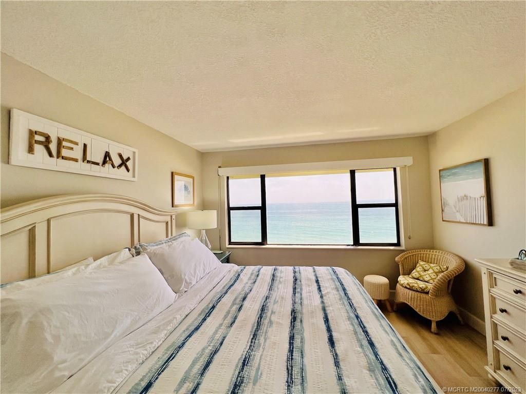 Bedroom, Interior, Water, Wood Texture Flooring