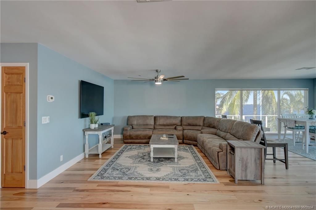 Dining room, Interior, Living room, Wood Texture Flooring